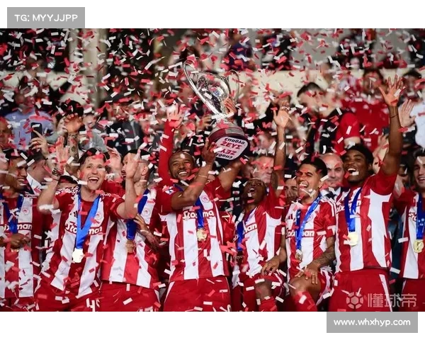 奥林匹亚科斯如何通过战术调整与球员管理保持希腊联赛领先优势